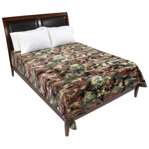 Wyndham House Camouflage Blanket